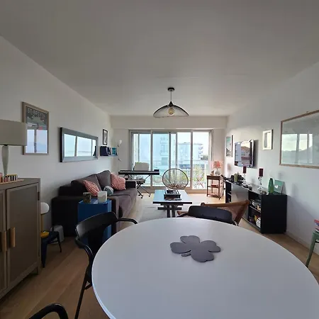 Vue Pour 2 Avec Balcon Et Parking - Fr-1-364-186