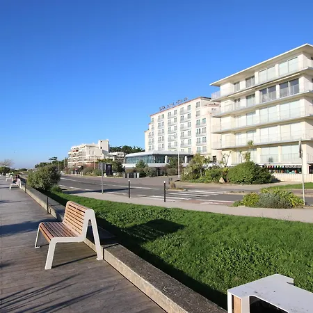 Vue Pour 2 Avec Balcon Et Parking - Fr-1-364-186 * Saint-Brévin-lʼOcéan