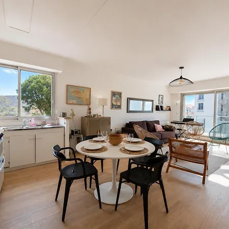 Vue Pour 2 Avec Balcon Et Parking - Fr-1-364-186 Lägenhet
